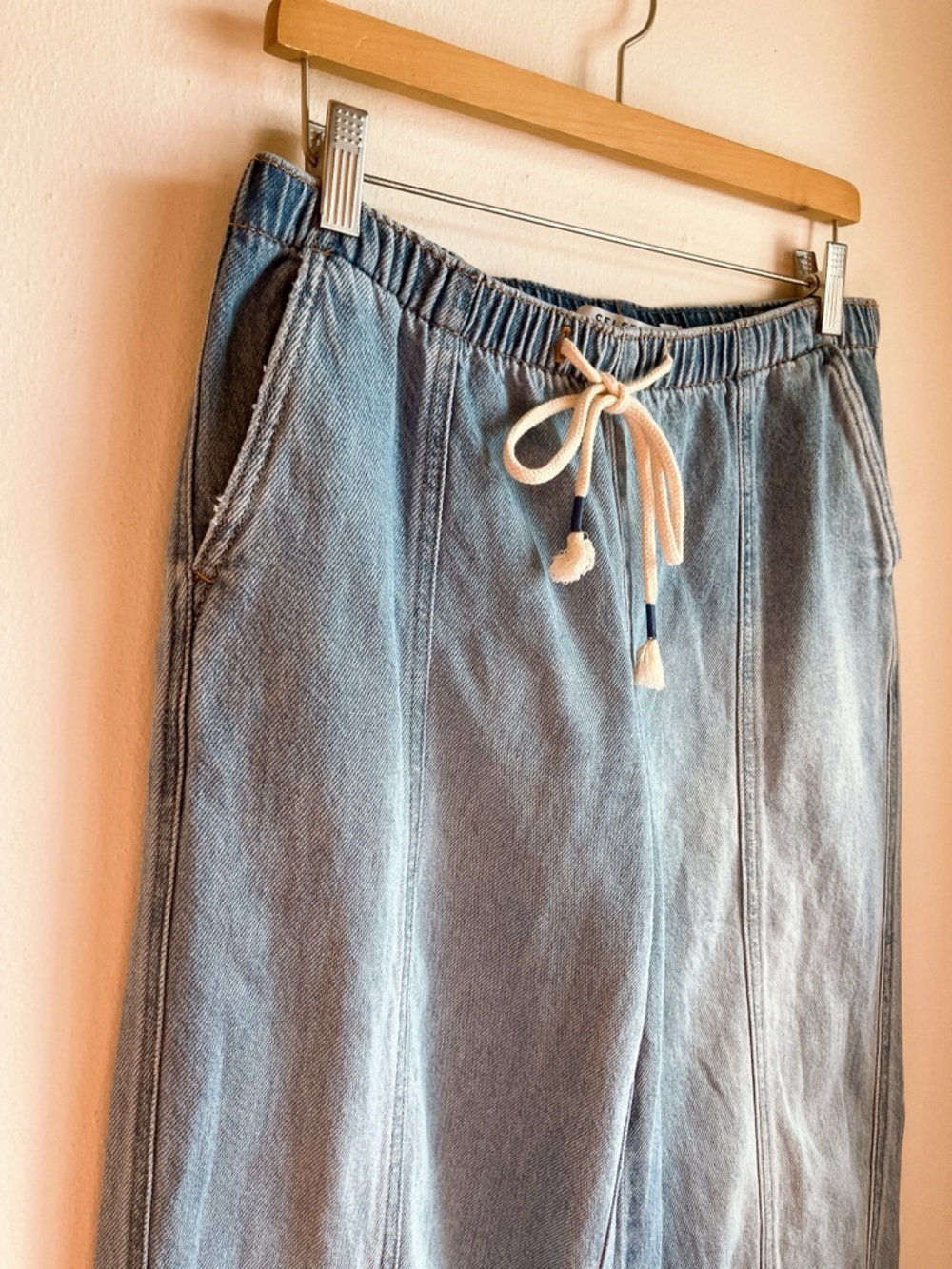 Celebrity-Pink Pull-On High-Rise Wide-Leg Jeans Elastic Small - Picture 4 of 10